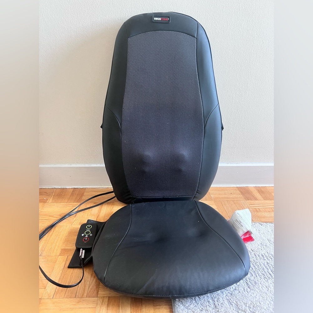 ObusForme Deep Kneading back massager with heat